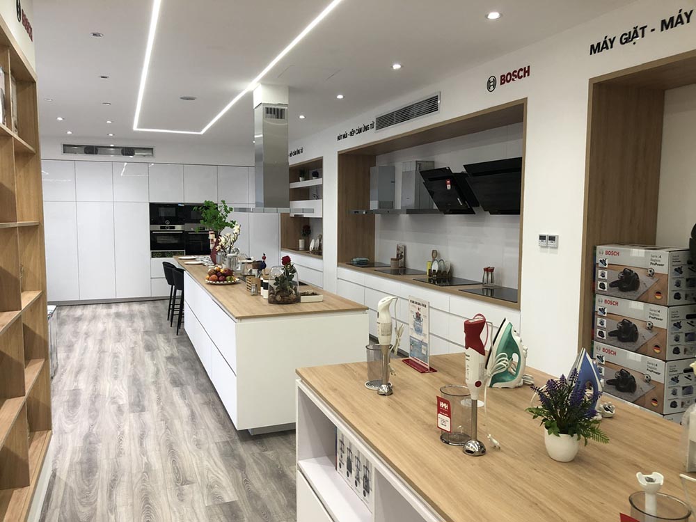 thi cong showroom bosch cao cap 11